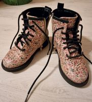 Stiefel Blumen Gr 25/26 Schuhe Mädchen Berlin - Hellersdorf Vorschau