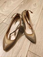 Damenschuhe, High Heels, Pumps Rheinland-Pfalz - Buch (Taunus) Vorschau
