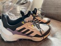 Adidas terrex Wanderschuhe Hessen - Allendorf Vorschau