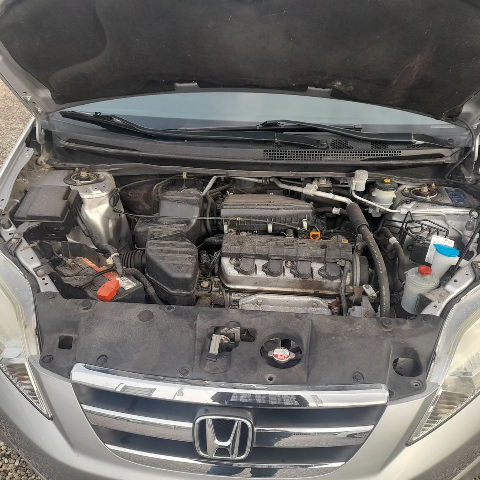 Honda FR-V    1,7L Benzin  6 Sitze Klima  Alu in Gägelow