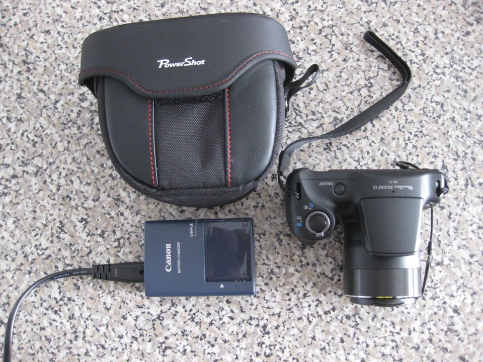 Digitalkamera Canon PowerShot SX432 IS mit Tasche in Illingen