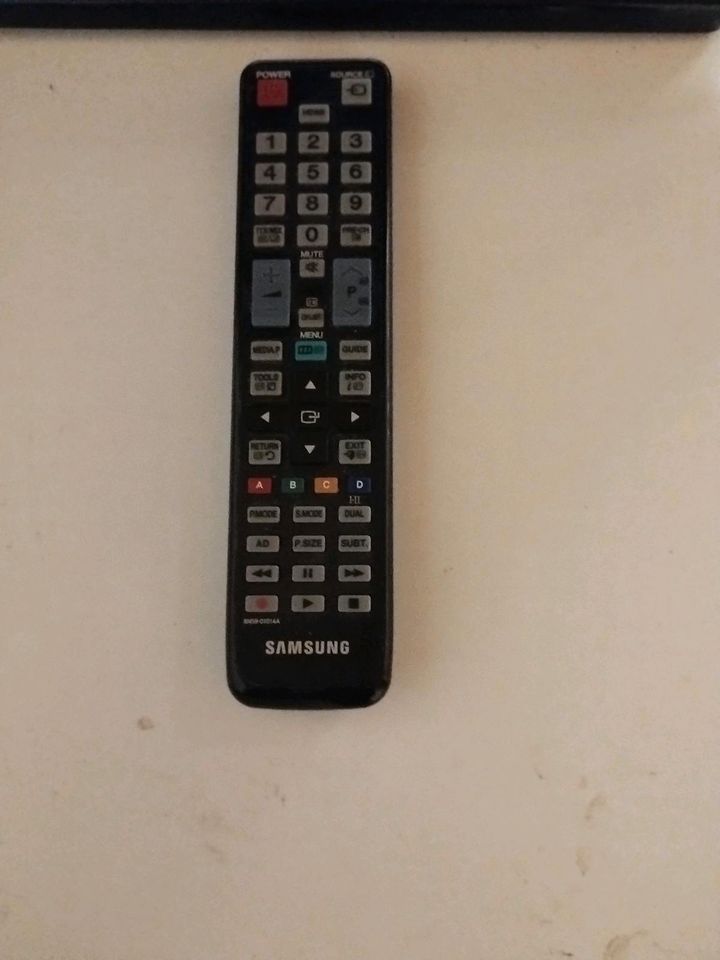 Samsung Fernseher Kann heute noch geholt werden in Queidersbach