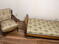 Vintage Chippendale Sessel und Bett Möbel Saarland - Homburg Vorschau