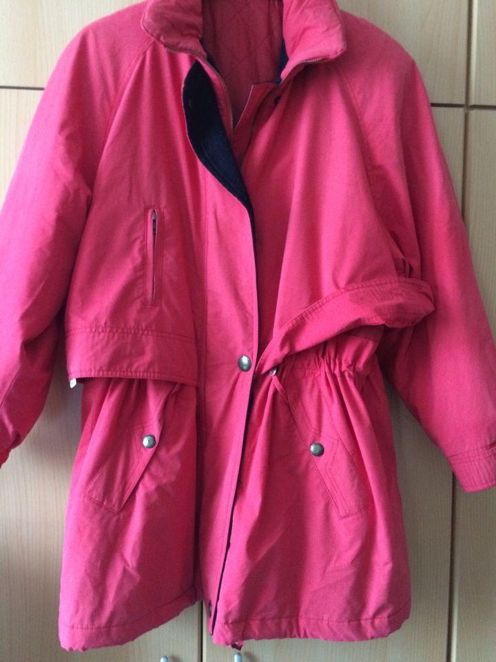 Damen Sympatex Winterjacke , rot, Größe 38- 42 in Seelze