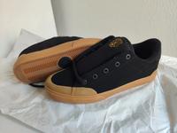 Sneakers Skateschuhe Buckler 99 Herren Schwarz Neu! Groesse 44 Leipzig - Leipzig, Zentrum Vorschau
