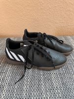 Neuwertig Adidas Hallenschuhe Fußballschuhe Sportschuhe Gr. 34 Niedersachsen - Hermannsburg Vorschau