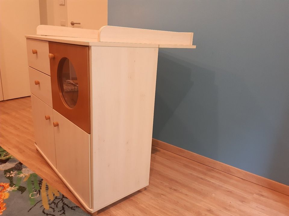 Kinderzimmer Paidi, Bett, Kleiderschrank, Wickelkommode, Schrank in Dallgow