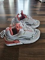 Schuhe Sportschuhe Damen Nike Top Sachsen - Zwickau Vorschau