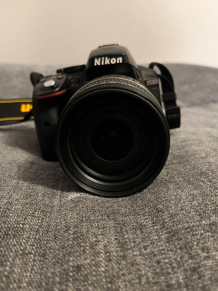 Nikon D5300 Spiegelreflexkamera Tamron AF 18-200mm + AF-S Nikkor in Sankt Augustin