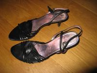 Schuhe Größe 38 Marke Högl Größe 5 Sandalen Absatzschuhe schwarz Bayern - Krumbach Schwaben Vorschau