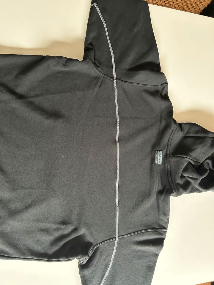 Adidas Hoodie Größe L Schwarz in Ratzeburg