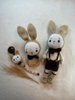 Amigurumi 3er Set◆ Hase ◆ Personalisierte Schnullerkette ◆ Rassel Nordrhein-Westfalen - Niederzier Vorschau