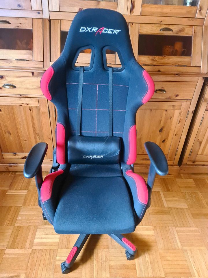 Gaming Drehstuhl von DXRACER! Schwarz-rot in Bad Kreuznach