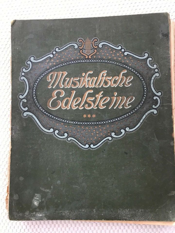 Alte Notenbücher in Sennfeld