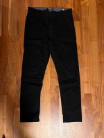 Hose Stoffhose H&M 170 Slim fit schwarz Nordrhein-Westfalen - Mülheim (Ruhr) Vorschau