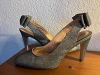 H&M Silber Glitzer heels pumps 9 cm Schleife 40 Hannover - Mitte Vorschau