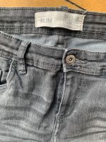 dunkelgraue Jeans Slim 38/L28 Infinity München - Schwabing-West Vorschau