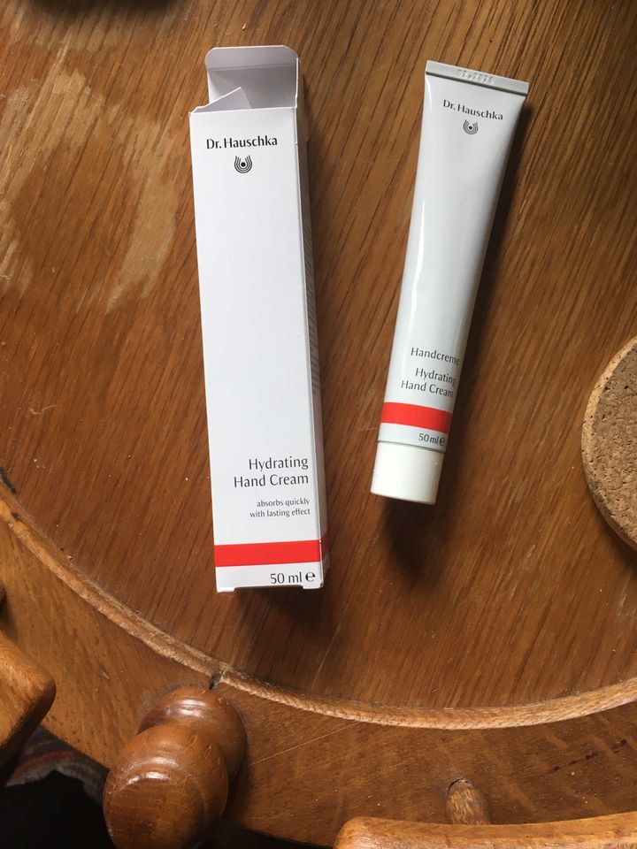 Dr. Hauschka Handcreme Hydratung Hand Cream 50 ml in Reichshof