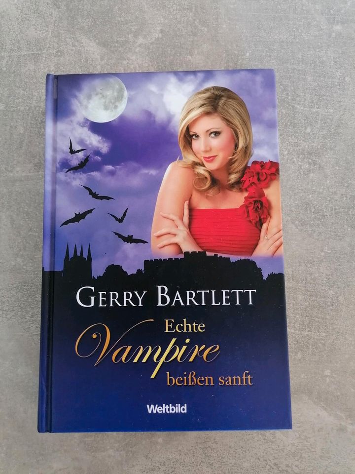 Diverse Bücher zum Thema Vampir Roman in Fahrenbach