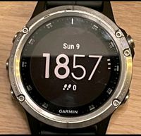 Garmin Fenix 5 plus - 47 mm - mit schwarzem Garmin Armband. Wiesbaden - Mainz-Kostheim Vorschau