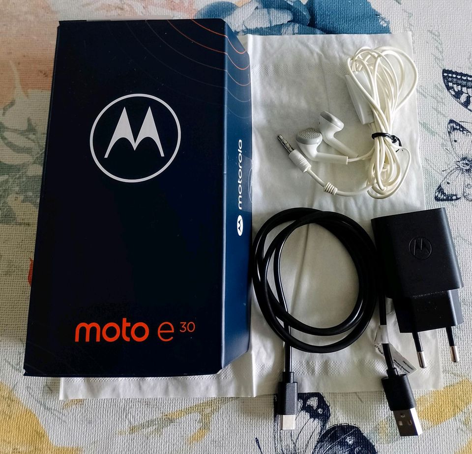 Motorola E30 in einem neuwertige Zustand. in Bochum