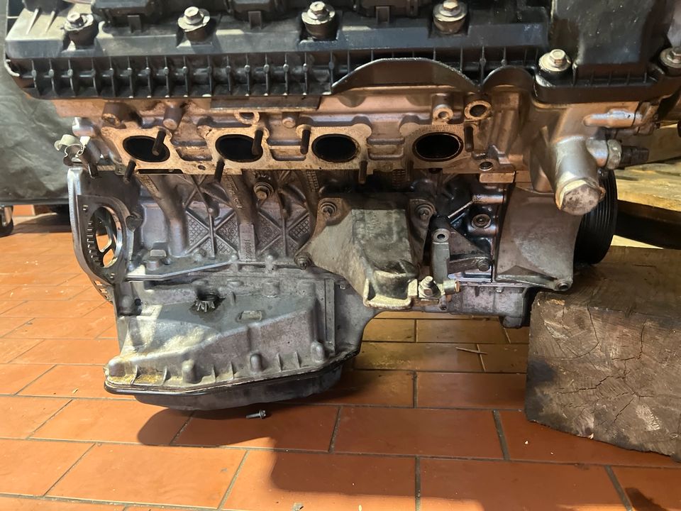 BMW E60 E61 E63 E65 E70 Motor N62B48 Triebwerk 367 PS V8 4.8i 50i in Heinsberg