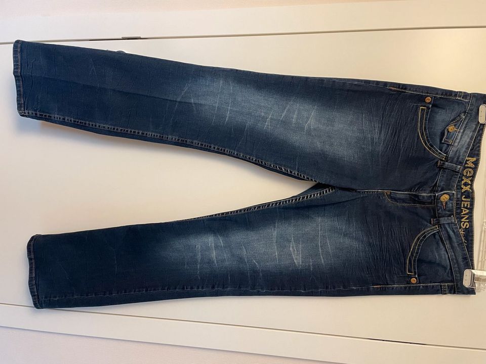 Jeans blau Mexx straight 31/33 Weite: 31 Länge: 33 Damen in Hennef (Sieg)