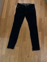 Calvin Klein Jeans dunkelblau xtreme skinny Gr. 28 Neuhausen-Nymphenburg - Neuhausen Vorschau