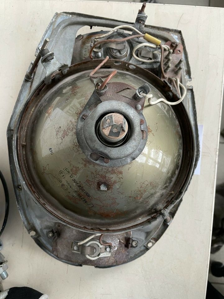 Bosch Scheinwerfergehäuse Mercedes W108, W109, W111, W112 in Bad Rappenau