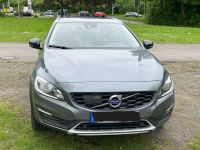 Volvo V60 Cross Country D3 Standheizung, Sommer- u. Winterreifen Nordrhein-Westfalen - Altena Vorschau