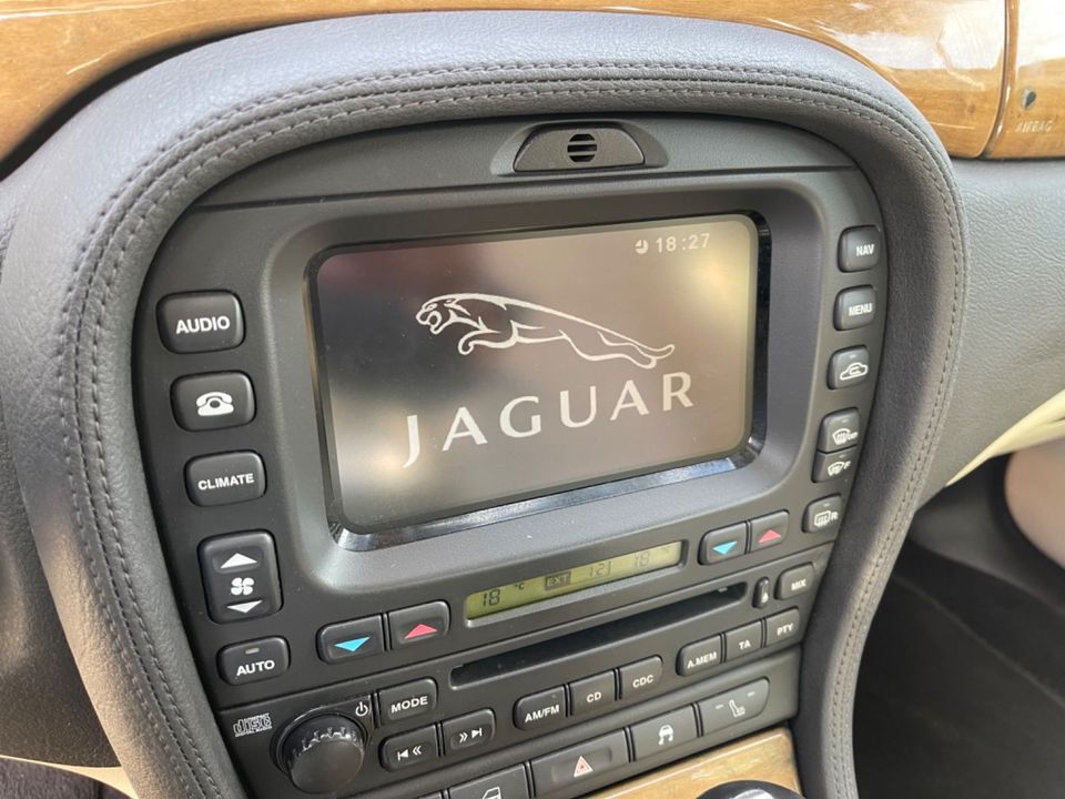 Jaguar S-Type 4.2 V8 R Kompressor 396PS/Leder/H&R in Bad Ems
