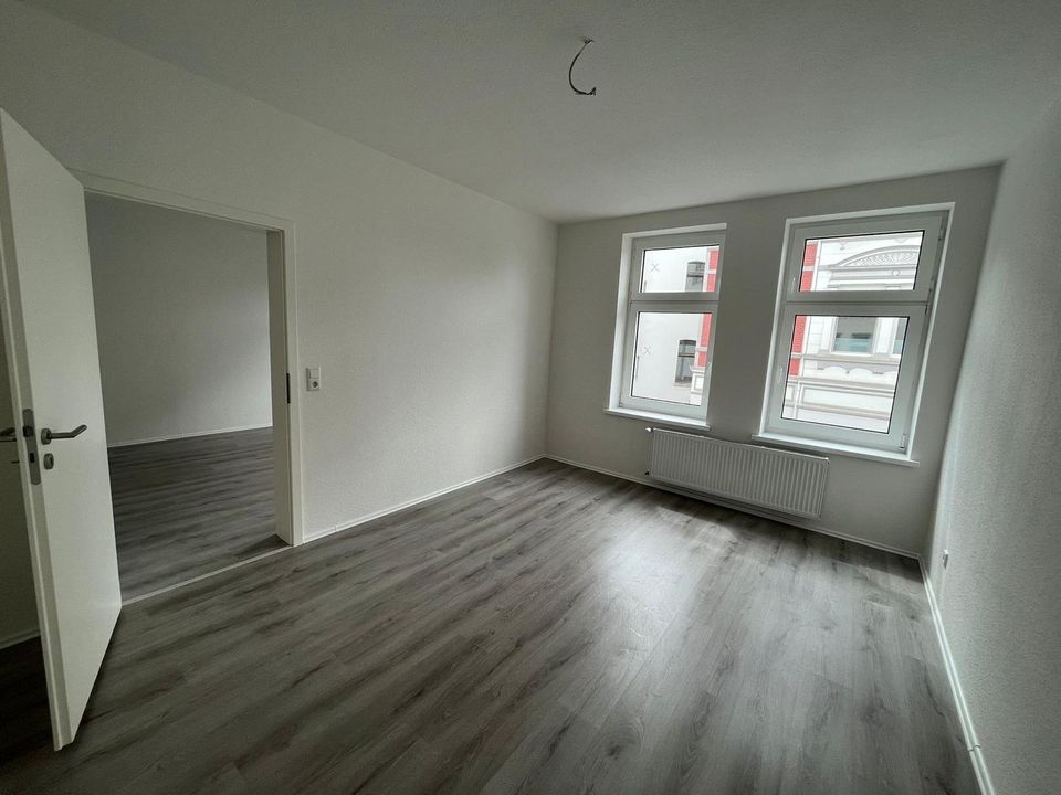 Neu renovierte 3 Zimmer Wohnungen in Essen Kray zu vermieten in Essen