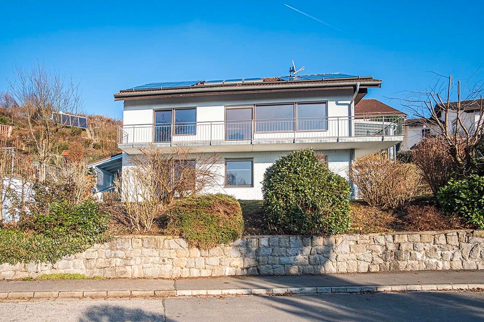 Charmantes Einfamilienhaus mit Panoramablick in Bogen Niederbay