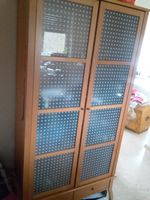 Holzschrank Schrank mit Glastüren Vitrine Ikea  NP 499 € Massiv Bayern - Eltmann Vorschau