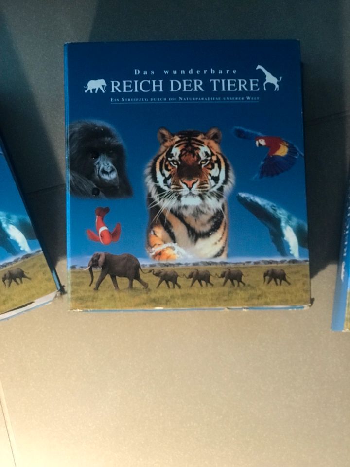 Das wunderbare Reich der Tiere 4 Sammelordner mit Verzeichnis in Hamburg