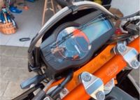 KTM Tacho Reparatur Pixelfehler 690 990 Duke SMC R SMCR Superduke Baden-Württemberg - Aichhalden Vorschau