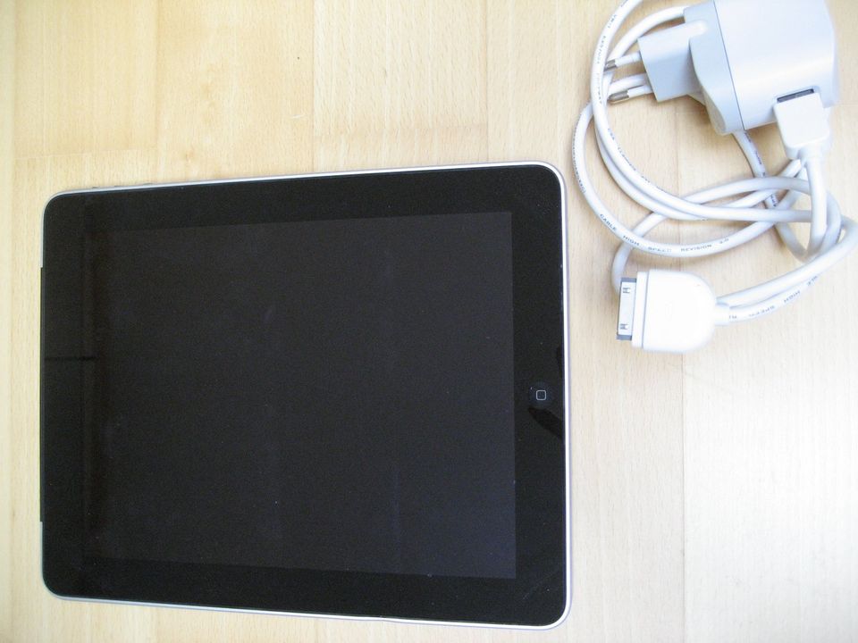 APPLE ipad 1, 64 GB, WiFi, Gehäusefarbe: silber in Karlsruhe