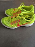 Nike Lunartempo neon Laufschuhe Sportschuhe Turnschuhe 38 Sneaker Thüringen - Eisenach Vorschau