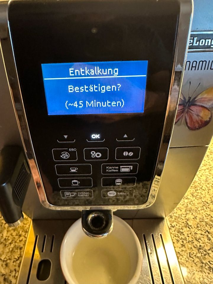 Delonghi ecam352.57.SB vollautomatisch Kaffeemaschine in Berlin