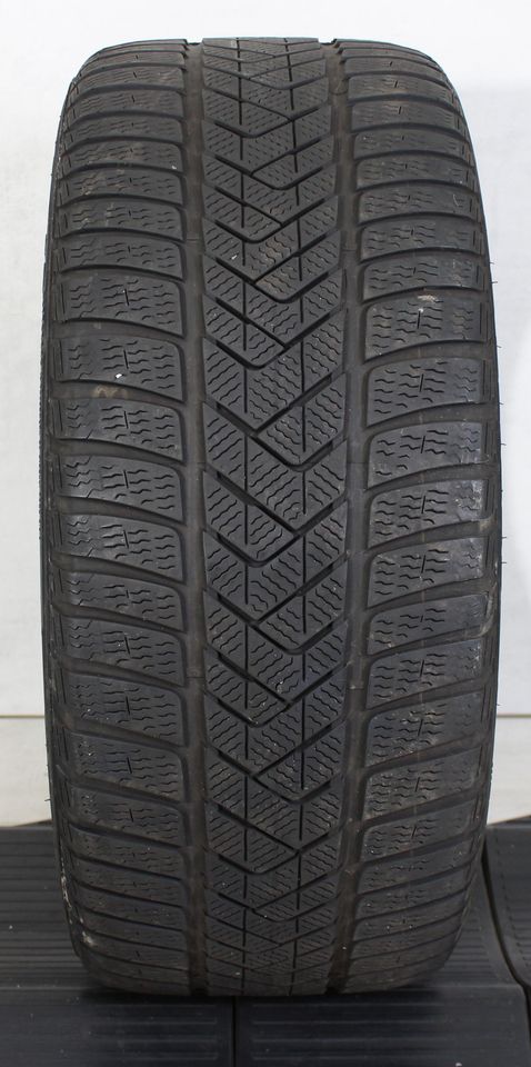 1x 255/40R18 99V PIRELLI SOTTOZERO 3 WINTERREIFEN RUNFLAT #1H8T in Bad Tölz