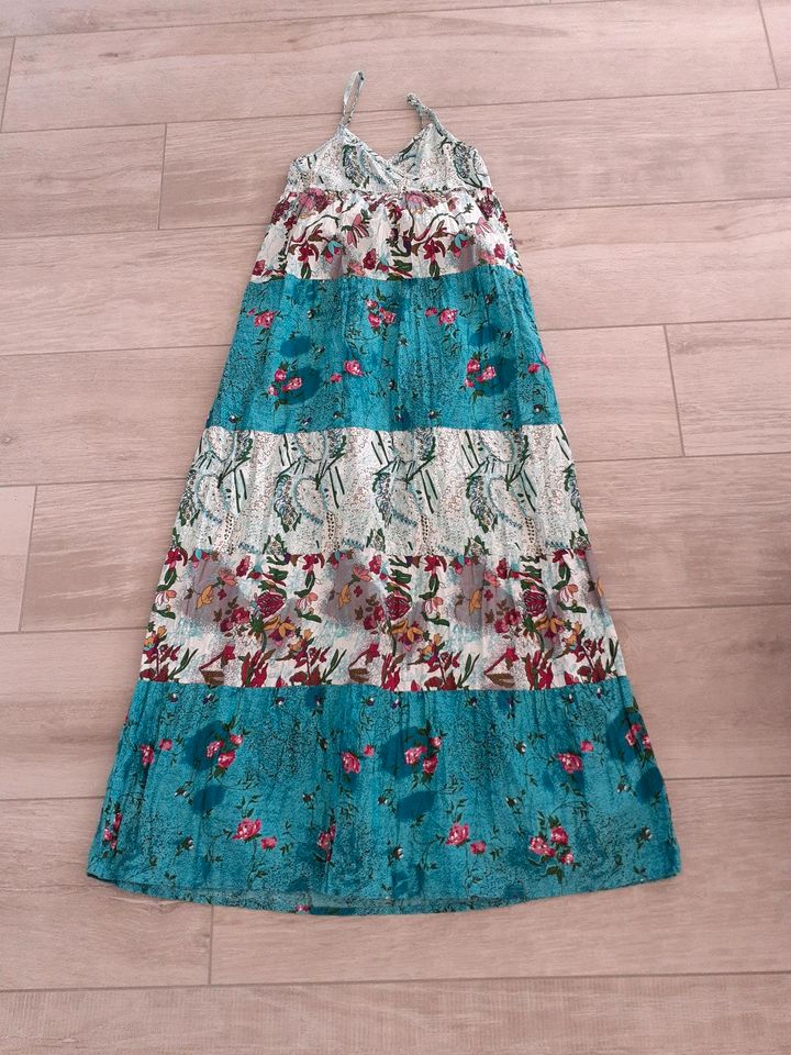 Maxi Kleid Gr. 152 wie neu in Offenau