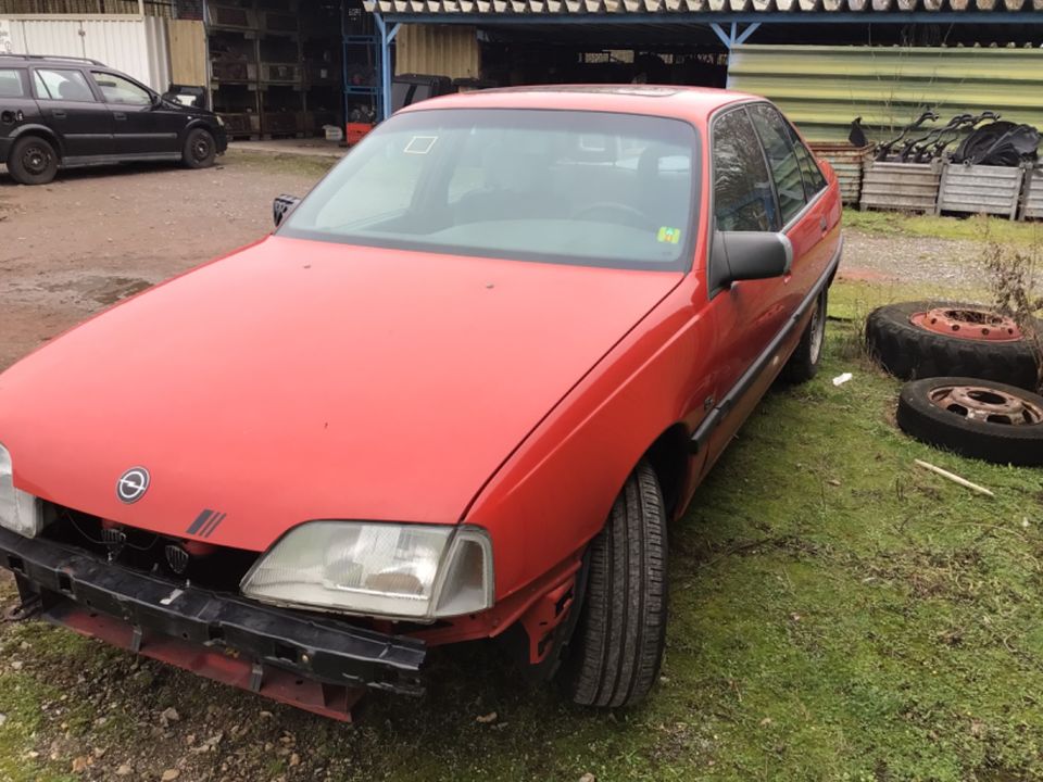 Opel Omega / A / Spiegel / Ersatzteile / Guth in Castrop-Rauxel