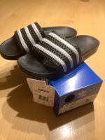 *NEU❤️Adilette Originals schwarz/weiß Größe 5* Bayern - Türkheim Vorschau