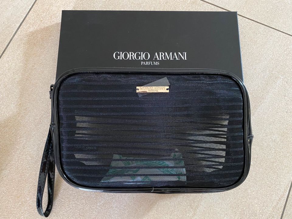 Giorgio Armani edle Kosmetiktasche Kulturbeutel OVP Geschenk in Bayern -  Ingolstadt | eBay Kleinanzeigen ist jetzt Kleinanzeigen