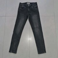 Jeans schwarz Größe 152 Nordrhein-Westfalen - Hamm Vorschau