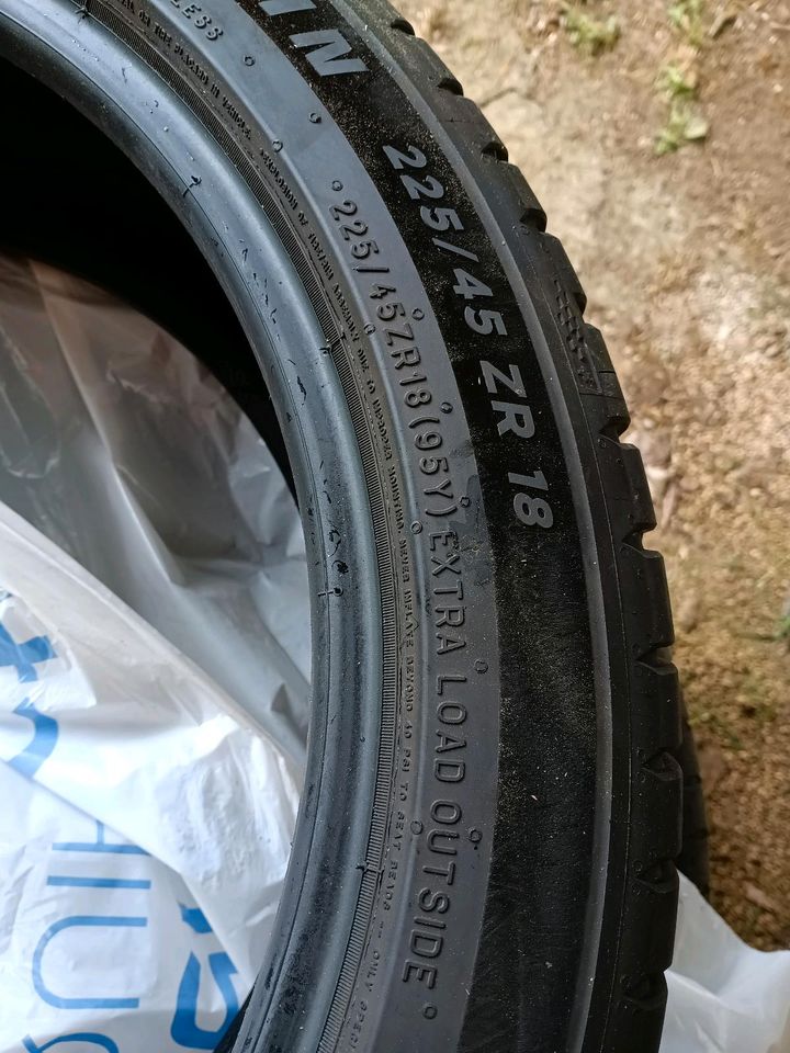 225/45 ZR 18 Reifen in Thalmässing