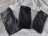 3 Skinny Jeans. Normale Leibhöhe. Gr M bzw 32 Sachsen-Anhalt - Halle Vorschau