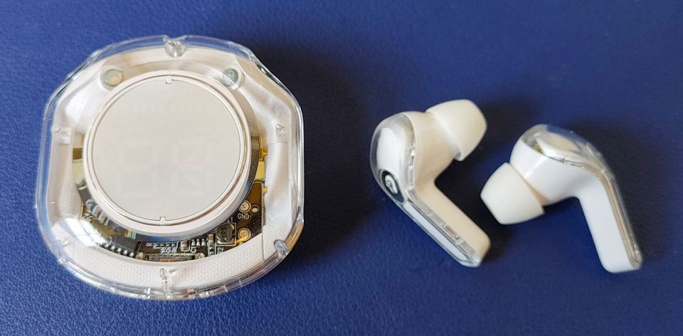 TWS T8 Audio ⭐️ Headphones Earbuds IOS/Android Bluetooth in Bielefeld
