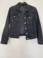 Jeansjacke Zara Gr. XS black washed Bayern - Neu Ulm Vorschau