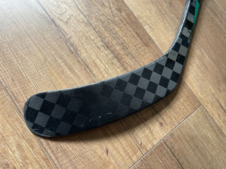 Bauer 2N Pro ( Sync ) Eishockey Schläger Links 87 Flex P92M in Lampertheim